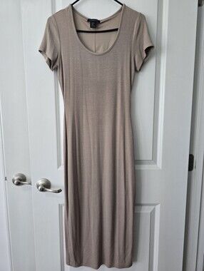 NWT Lined Ribbed Maxi Dress
